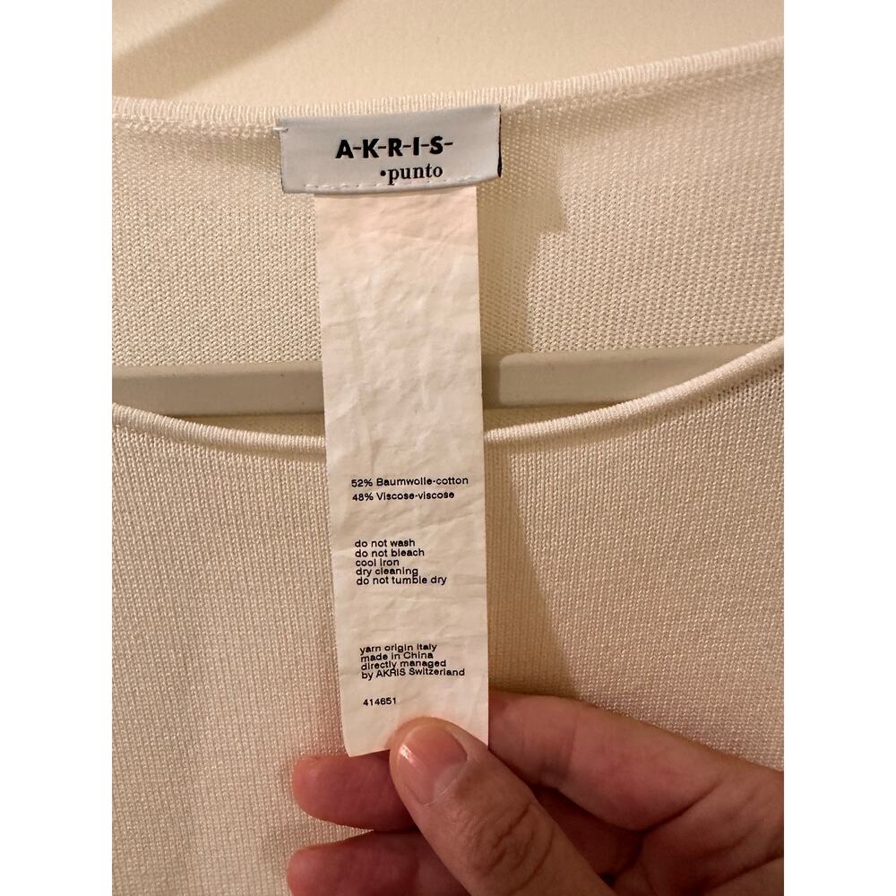 Akris Punto Switzerland White Cold Sleeve Top Off White, size 10 - Picture 2 of 7